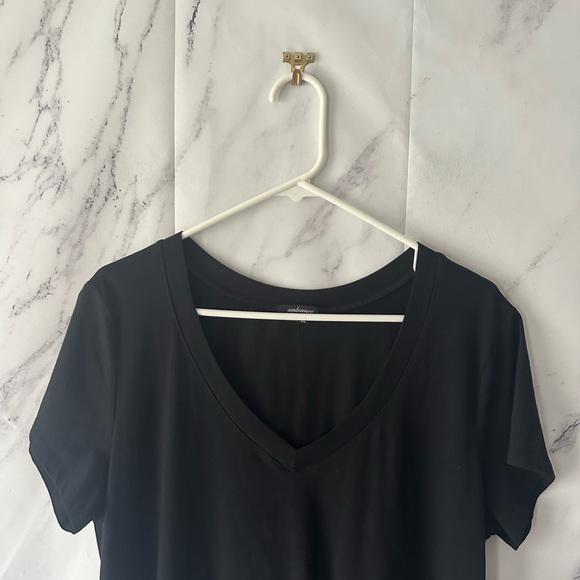 AMBIANCE - BLACK VNECK SHORT SLEEVE STRETCH BLACK TOP WOMENS 3X NWOT - Picture 5 of 8